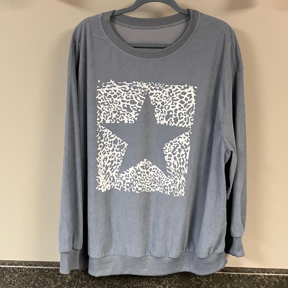 3/4  shein curve 4x grayish blue and white ribbed shirt